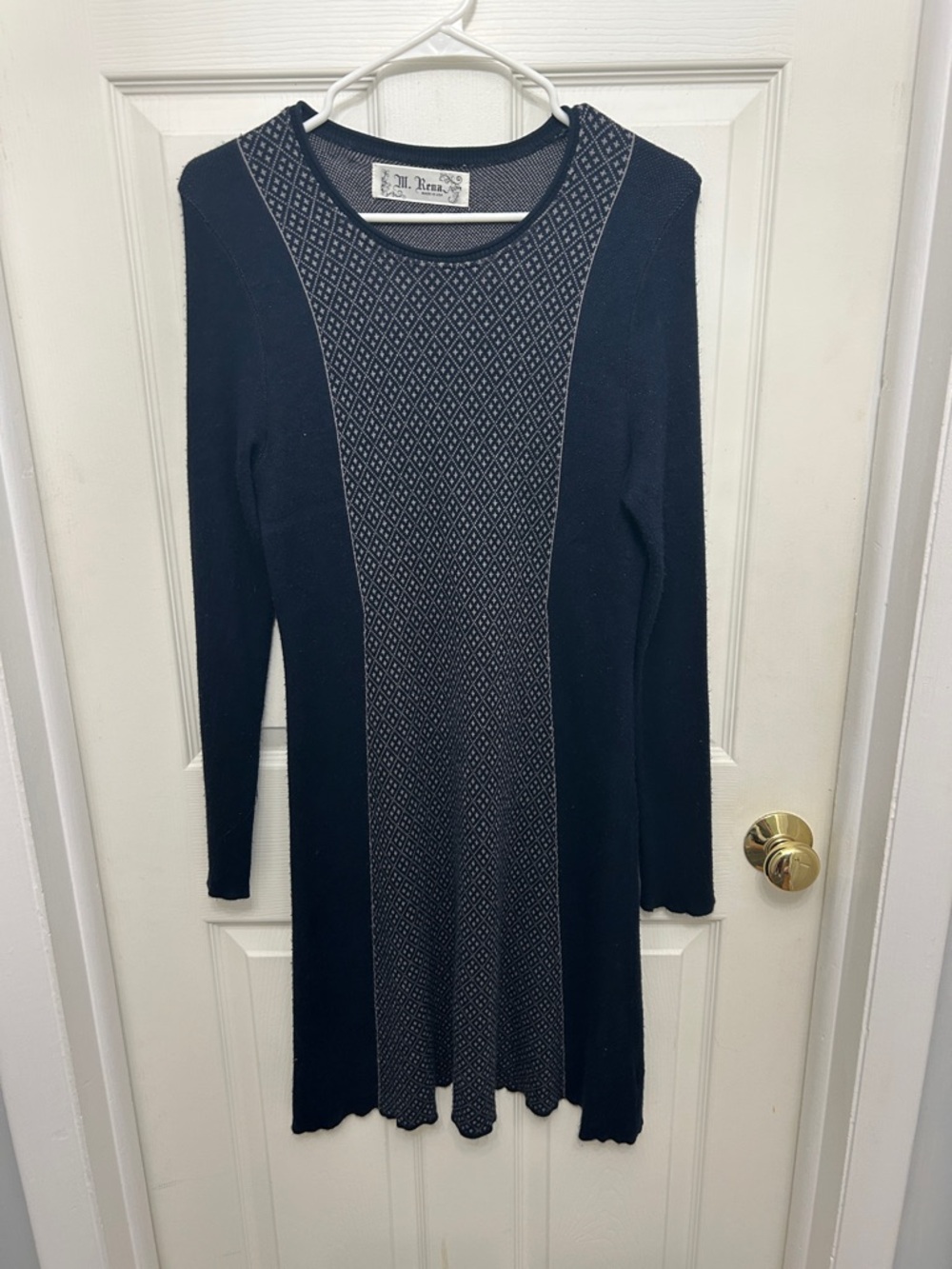 M. Rena Black and Gray Patterned Long-Sleeve Knit Dress